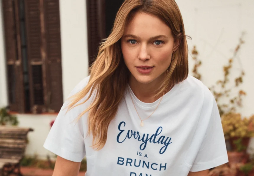 футболка жіноча