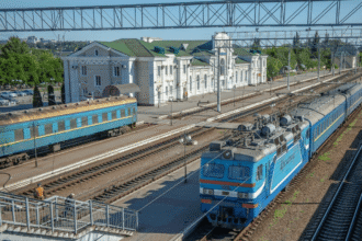 розклад руху поїздів